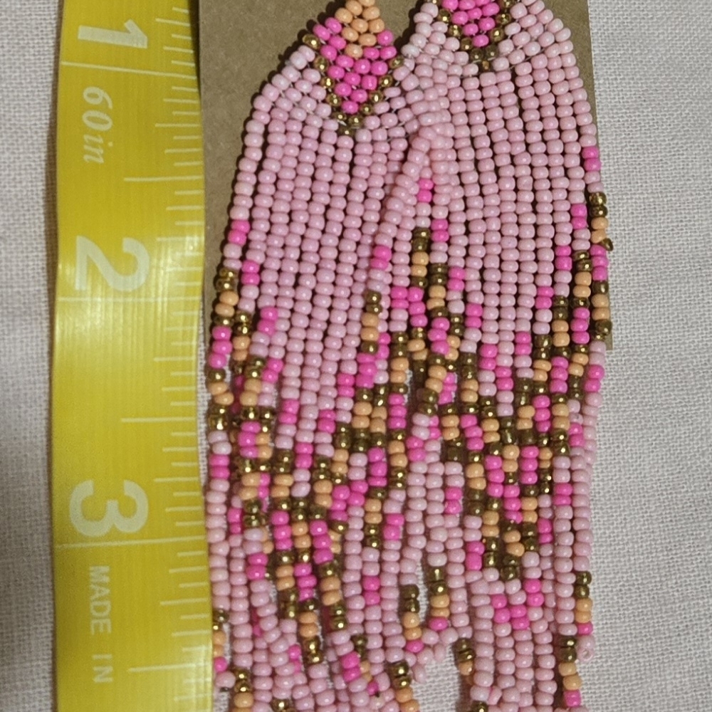 Lighyweight Beaded Hot And Light Pink With Gold Beaded Earrings. Nwt - Picture 5 of 5